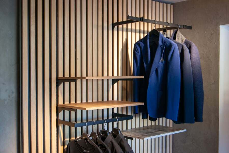 arredamento per negozi abbigliamento