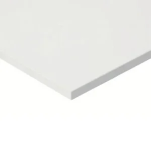 Finitura ripiano in legno bianco opaco